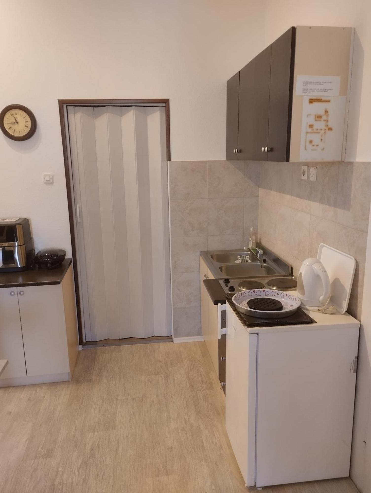 Apartments Petra 23 マリ・ロシニュ エクステリア 写真